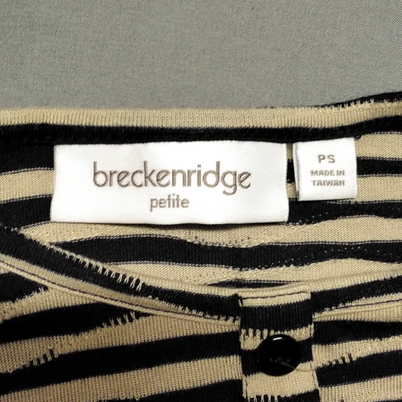 Breckinridge petite abstract striped Henley - Picture 4 of 4